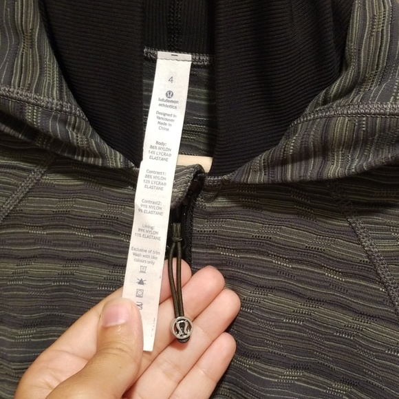 New condition💥💥Lululemon Top - Picture 5 of 6